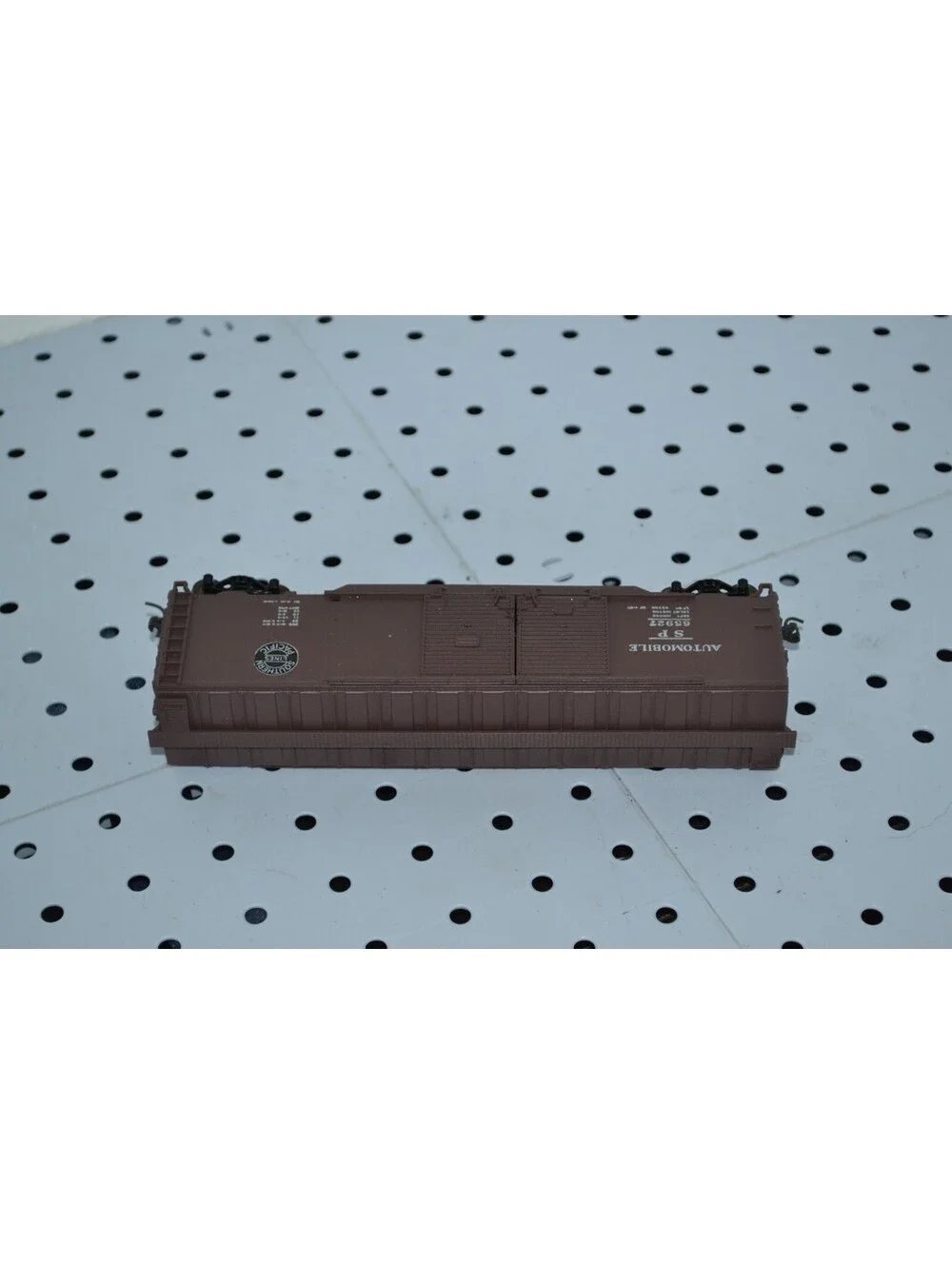 Built Athearn 5035 HO Scale Southern Pacific 50' Auto Box Car #65927
